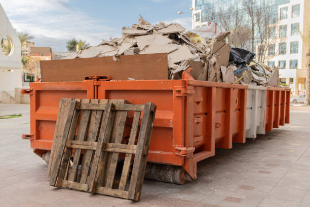 Best Construction Debris Removal  in Negaunee, MI